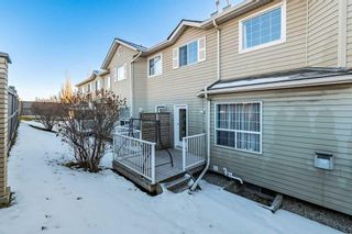 Photo 4: 174 Mt Aberdeen Manor SE in Calgary: McKenzie Lake Row/Townhouse for sale : MLS®# A2099841
