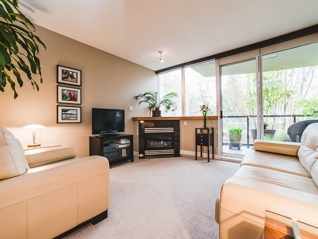 Photo 2: Photos: 311 1483 W 7TH AVENUE in Vancouver: Fairview VW Condo for sale (Vancouver West)  : MLS®# R2162656