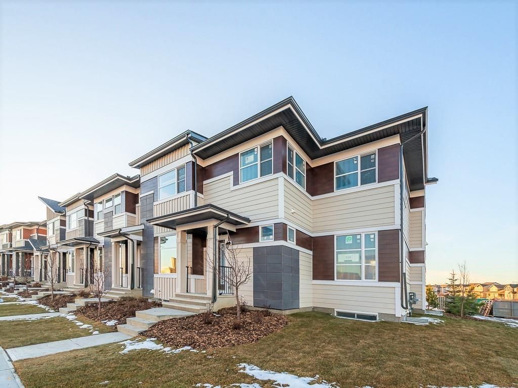 Main Photo: 166 SKYVIEW Circle NE in Calgary: Skyview Ranch Row/Townhouse for sale : MLS®# C4277691