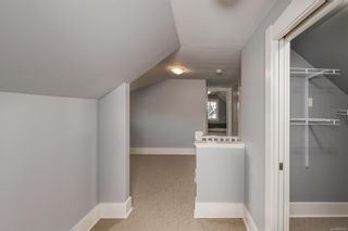 Photo 30: 1642 Hollywood Cres in Victoria: Vi Fairfield East House for sale : MLS®# 861065