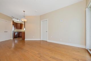 Photo 9: 218 21 Conard St in View Royal: VR Hospital Condo for sale : MLS®# 913774