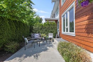 Photo 2: 6 2958 159 Street in Surrey: Morgan Creek Townhouse for sale in "Willsbrook" (South Surrey White Rock)  : MLS®# R2781132