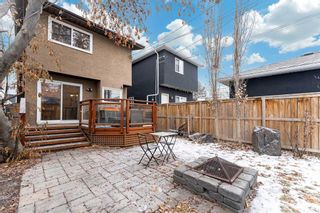 Photo 2: 242 22 Avenue NW in Calgary: Tuxedo Park Detached for sale : MLS®# A2099867
