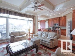 Photo 8: 1613 HASWELL Court in Edmonton: Zone 14 House for sale : MLS®# E4324075