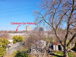 Photo 2: 2194 Wiseman Court in Mississauga: Clarkson House (2-Storey) for lease : MLS®# W8268368