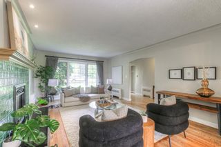 Photo 11: 540 Sunderland Avenue SW in Calgary: Scarboro Detached for sale : MLS®# A2054483