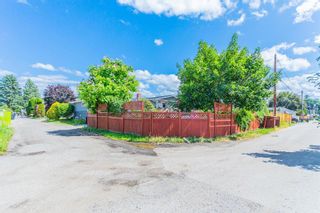 Photo 46: 1852 Carruthers Street, in Kelowna: House for sale : MLS®# 10272344
