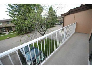 Photo 11: 64 1055 72 Avenue NW in CALGARY: Huntington Hills Townhouse for sale (Calgary)  : MLS®# C3575481