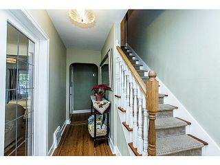 Photo 2: 331 ARBUTUS ST in New Westminster: Queens Park House for sale : MLS®# V1101805