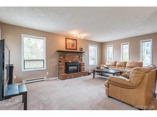 Photo 4: B 3256 Southglen Dr in VICTORIA: La Walfred Half Duplex for sale (Langford)  : MLS®# 753348
