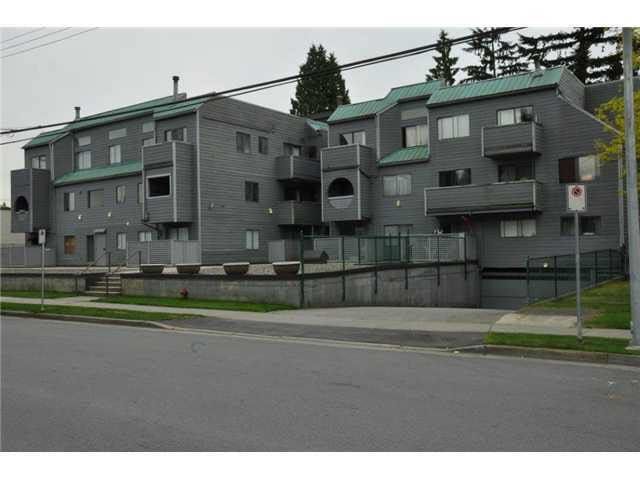 Main Photo: 206 1948 COQUITLAM Avenue in Port Coquitlam: Glenwood PQ Condo for sale : MLS®# R2332918