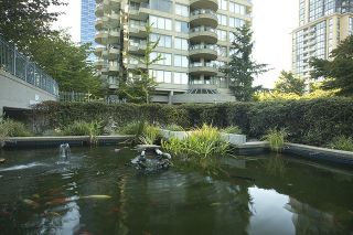 Main Photo: 1106-13383 108 Ave in Surrey: Whalley Condo for rent (North Surrey) 