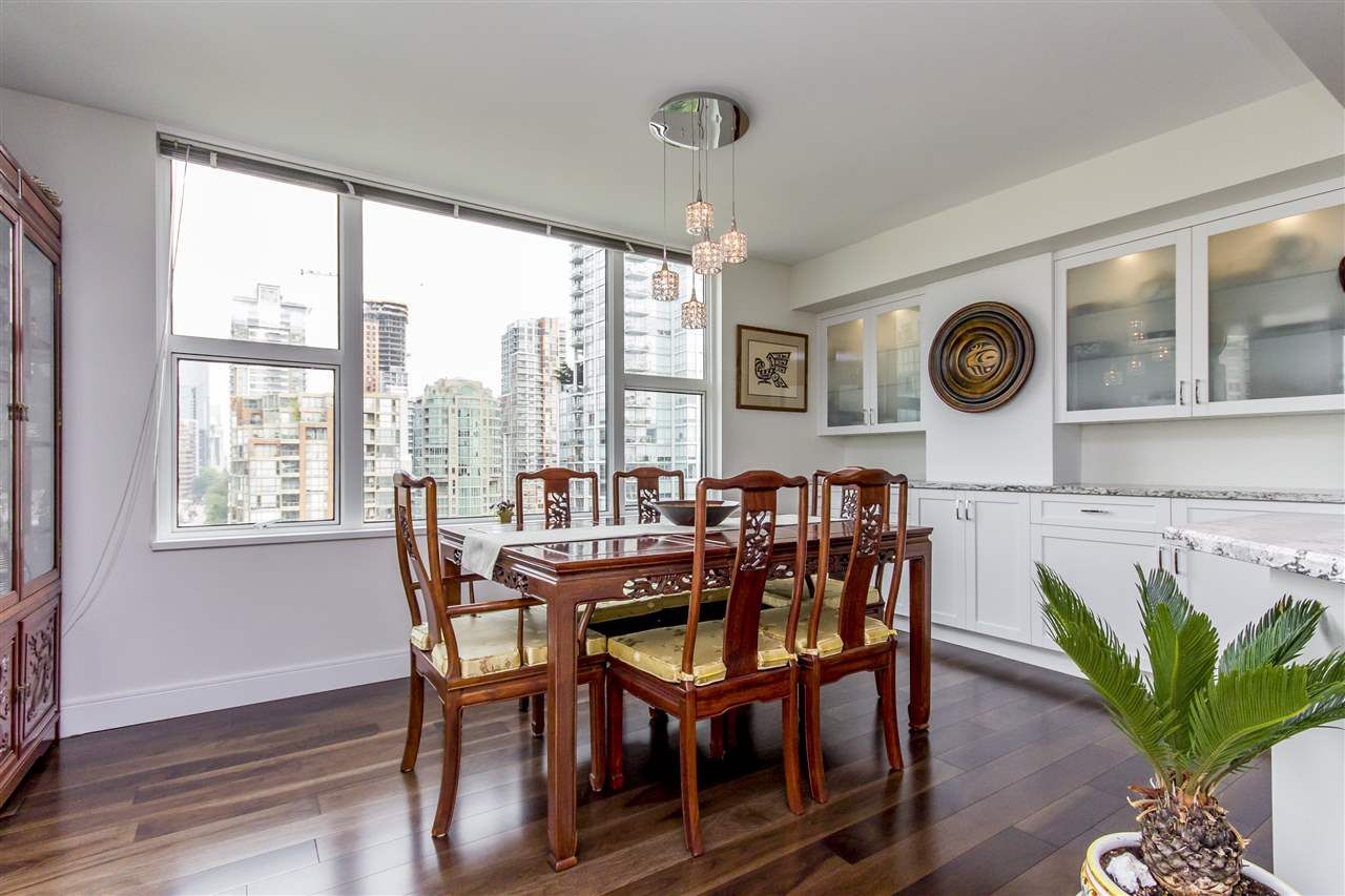 Photo 16: Photos: 2003 1500 HORNBY Street in Vancouver: Yaletown Condo for sale in "888 BEACH" (Vancouver West)  : MLS®# R2202110