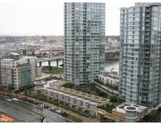 Photo 2: 2003 1009 EXPO Boulevard in Vancouver: Downtown VW Condo for sale in "LANDMARK 33" (Vancouver West)  : MLS®# V630862