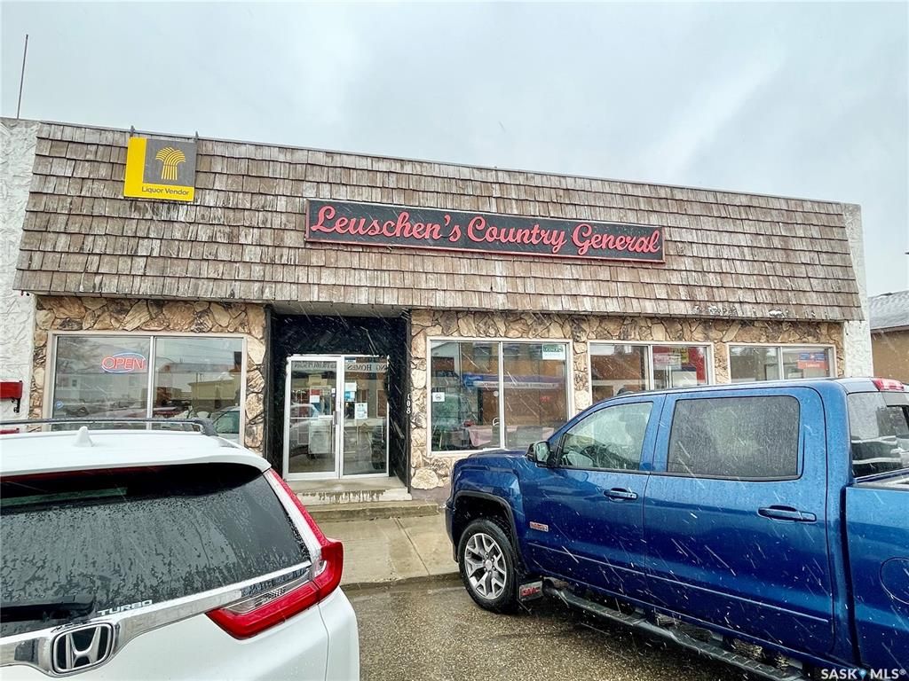 Main Photo: 108 Main Street in Cudworth: Commercial for sale : MLS®# SK925886