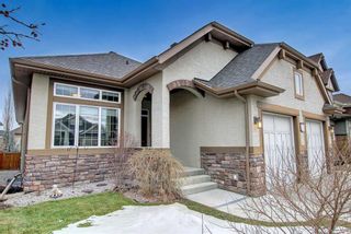Photo 3: 229 Elgin Estates Park SE in Calgary: McKenzie Towne Detached for sale : MLS®# A1184390