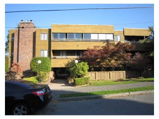 Photo 8: # 107 2424 CYPRESS ST in Vancouver: Kitsilano Condo for sale in "CYPRESS GARDENS" (Vancouver West)  : MLS®# V975899