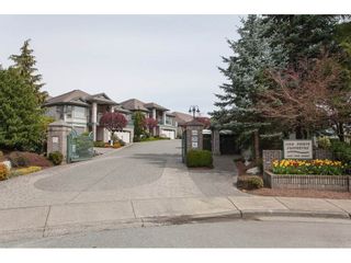 Photo 1: 9 31517 SPUR Avenue in Abbotsford: Abbotsford West Townhouse for sale in "View Pointe Properties" : MLS®# R2302844