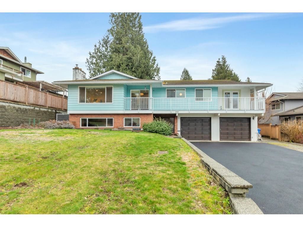 Main Photo: 2331 ANORA Drive in Abbotsford: Abbotsford East House for sale : MLS®# R2667607