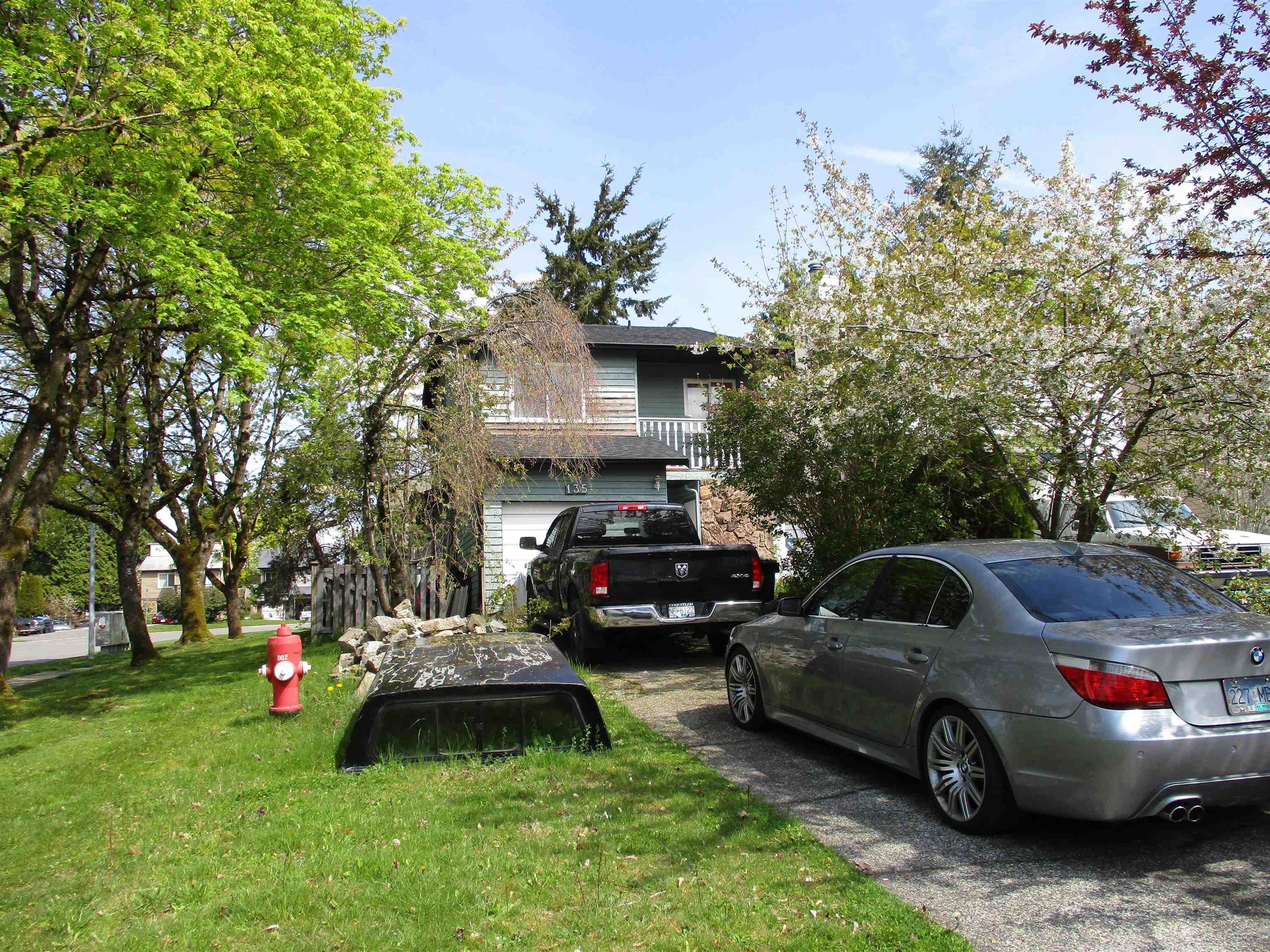 Main Photo: 135 SPRINGFIELD Drive in Langley: Aldergrove Langley House for sale : MLS®# R2683641