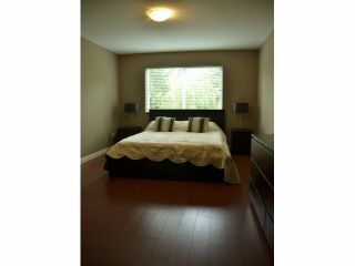 Photo 5: 202 3063 IMMEL Street in Abbotsford: Central Abbotsford Condo for sale in "CLAYBURN RIDGE" : MLS®# F1416681