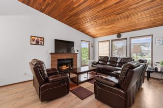 Photo 4: 3720 NANAIMO Crescent in Abbotsford: Abbotsford West House for sale : MLS®# R2897302