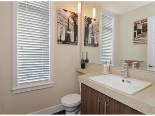 Photo 6: 86 8250 209B Street in Langley: Willoughby Heights Townhouse for sale in "OUTLOOK" : MLS®# F1404078
