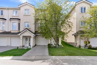 Photo 1: 79 Hamptons Link NW in Calgary: Hamptons Row/Townhouse for sale : MLS®# A1221382