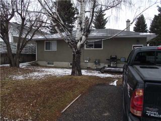 Photo 2: 31 HEALY Drive SW in CALGARY: Haysboro Residential Detached Single Family for sale (Calgary)  : MLS®# C3514062