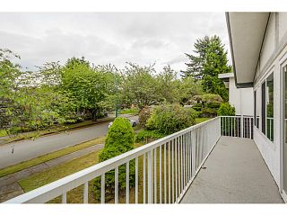Photo 2: 1250 E 47TH Avenue in Vancouver: Knight House for sale (Vancouver East)  : MLS®# V1126550