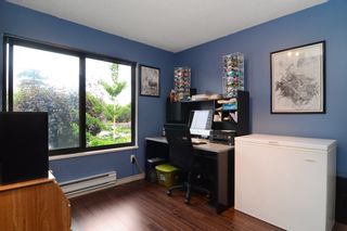 Photo 13: 3336 VINCENT Street in Port Coquitlam: Glenwood PQ Townhouse for sale in "Burkview" : MLS®# R2110578