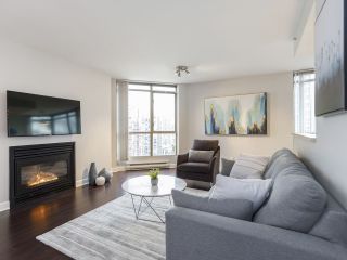 Photo 5: 2003 867 HAMILTON STREET in Vancouver: Downtown VW Condo for sale (Vancouver West)  : MLS®# R2519706