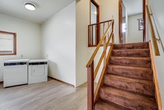 Photo 14: 2718 14 Street NW in Calgary: Rosemont Full Duplex for sale : MLS®# A2031092