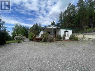 Photo 2: 1950 168 MILE ROAD in Williams Lake: House for sale : MLS®# R2798009