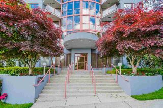 Photo 3: 803 38 LEOPOLD Place in New Westminster: Downtown NW Condo for sale in "THE EAGLE CREST" : MLS®# R2584446