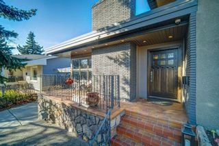 Main Photo: 2312 Sandhurst Avenue SW in Calgary: Scarboro/Sunalta West Detached for sale : MLS®# A1161261