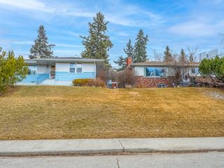 Photo 5: 3712 8 Avenue NW in Calgary: Parkdale Detached for sale : MLS®# A1253578