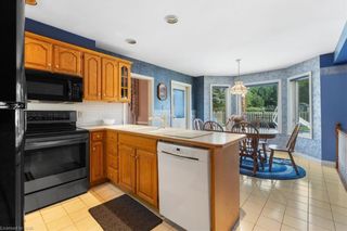 Photo 9: 7117 Harovics Lane in Niagara Falls: 217 - Lascala / Falls View Single Family Residence for sale : MLS®# 40474375