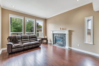 Photo 4: Home for sale - 20255 93 Avenue in Langley, V1M 3Y1