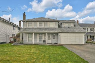 Photo 1: 6335 172A Street in Surrey: Cloverdale BC House for sale (Cloverdale)  : MLS®# R2862381