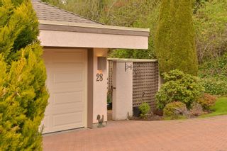Photo 1: 28 4318 Emily Carr Dr in Saanich: SE Broadmead Row/Townhouse for sale (Saanich East)  : MLS®# 930647