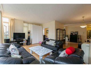 Photo 4: 404 6888 STATION HILL Drive in Burnaby: South Slope Condo for sale in "SAVOY CARLETON" (Burnaby South)  : MLS®# V1140182
