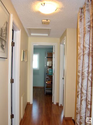 Photo 12: 1310 Lakewood Road West in Edmonton: Zone 29 Townhouse for sale : MLS®# E4311095