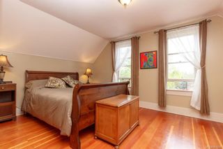 Photo 9: 1749 Newton St in Victoria: Vi Jubilee House for sale : MLS®# 901699