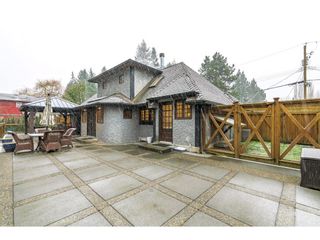 Photo 5: 9097 KING Street in Langley: Fort Langley House for sale in "FORT LANGLEY" : MLS®# R2749245