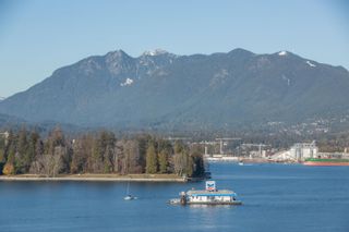 Photo 3: 801 1139 W CORDOVA Street in Vancouver: Coal Harbour Condo for sale in "TWO HARBOUR GREEN" (Vancouver West)  : MLS®# R2738806