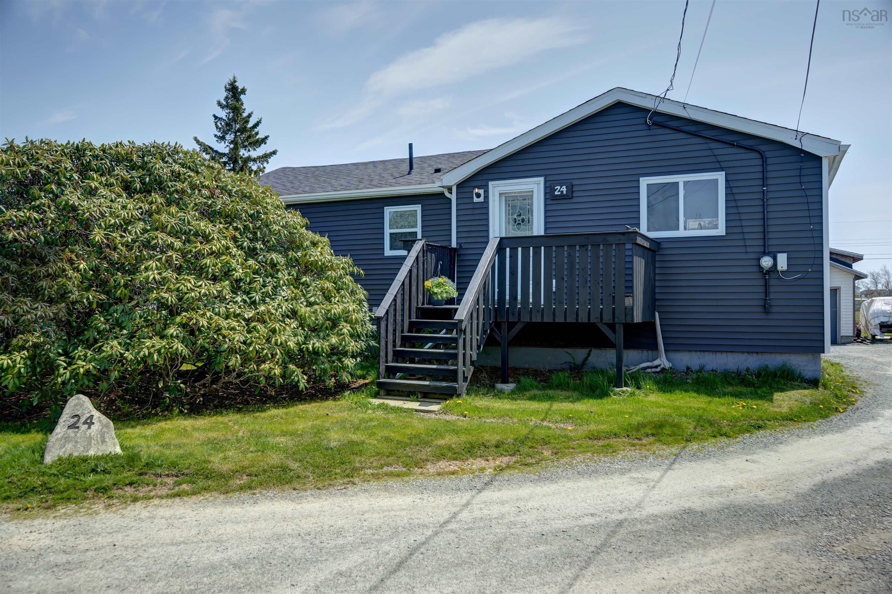 Main Photo: 24 Yorks Lane in Eastern Passage: 11-Dartmouth Woodside, Eastern P Residential for sale (Halifax-Dartmouth)  : MLS®# 202309521