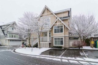 Photo 2: 50 6450 199 Street in Langley: Willoughby Heights Townhouse for sale in "LOGANS LANDING" : MLS®# R2141952