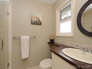 Photo 10: 1532 KENMORE Rd in VICTORIA: SE Gordon Head House for sale (Saanich East)  : MLS®# 759808