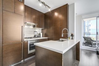 Photo 9: 2203 535 SMITHE STREET in Vancouver: Downtown VW Condo for sale (Vancouver West)  : MLS®# R2199391